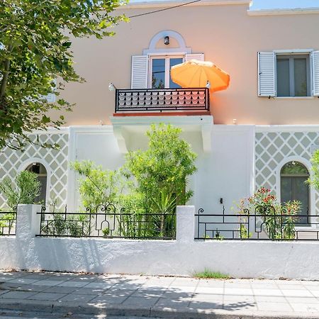 Kosnian City Suites Esterno foto