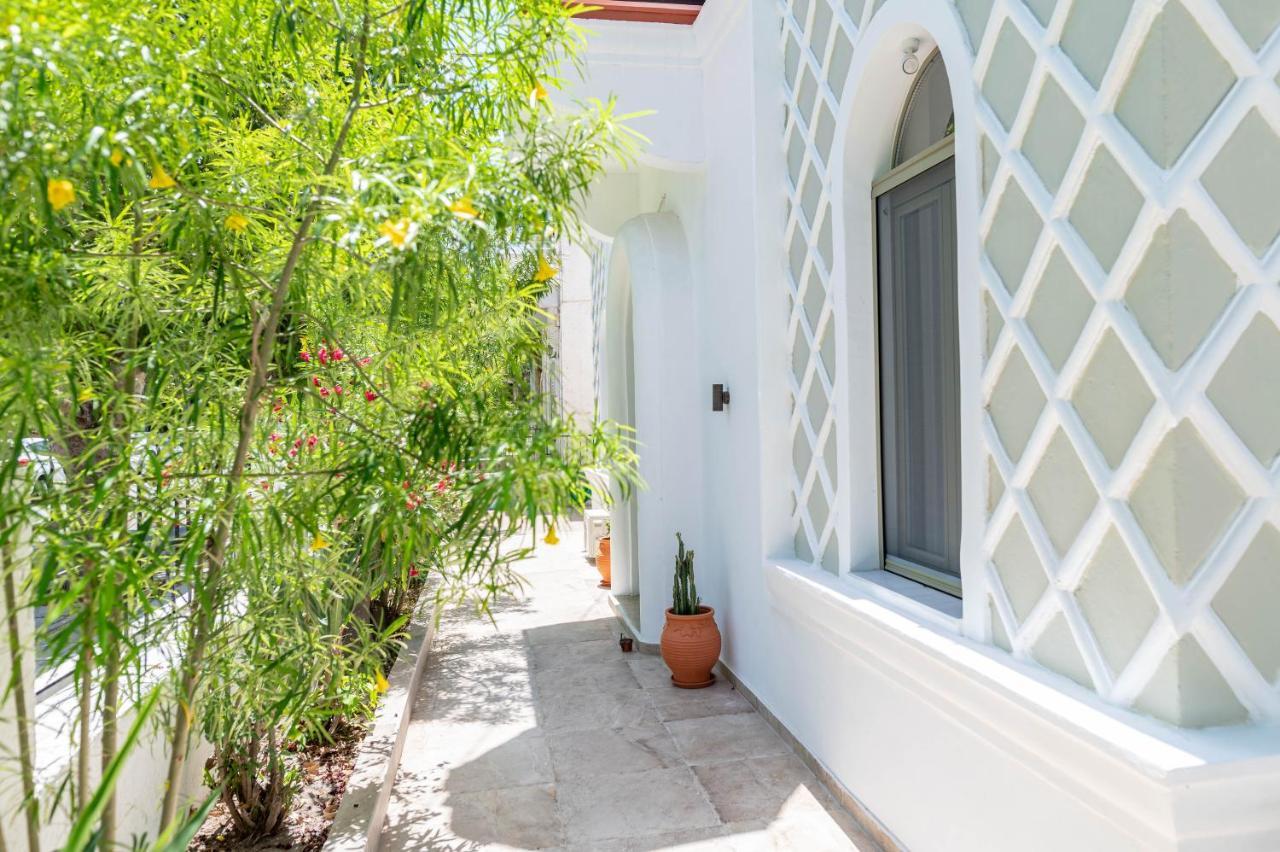 Kosnian City Suites Esterno foto