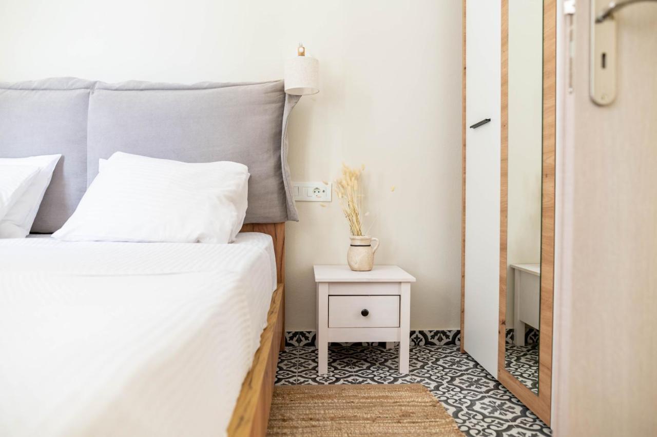 Kosnian City Suites Esterno foto